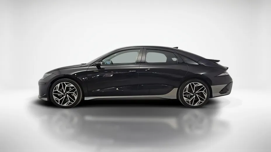 HYUNDAI Ioniq 6 -