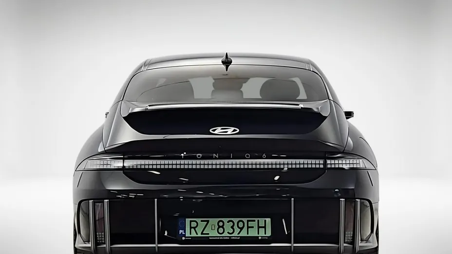 HYUNDAI Ioniq 6 -