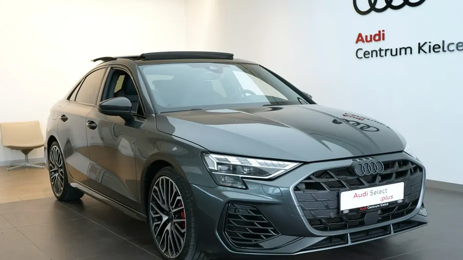 AUDI S3 Limousine -