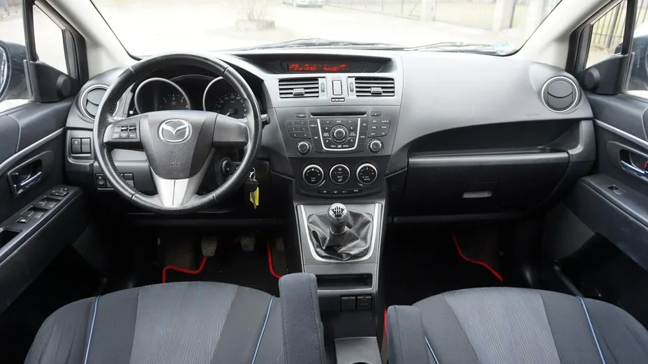 MAZDA 5 -