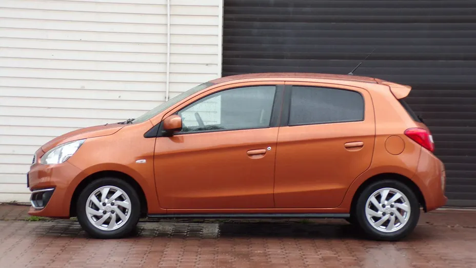 MITSUBISHI Space Star -