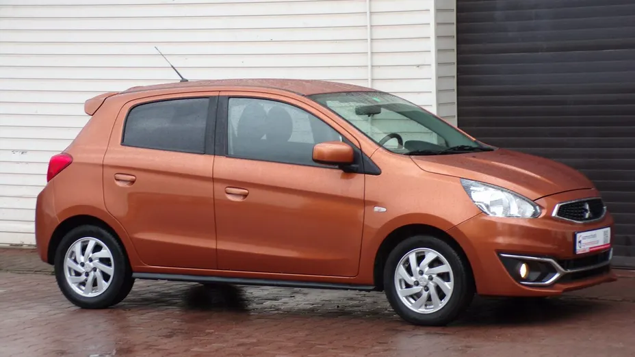 MITSUBISHI Space Star -