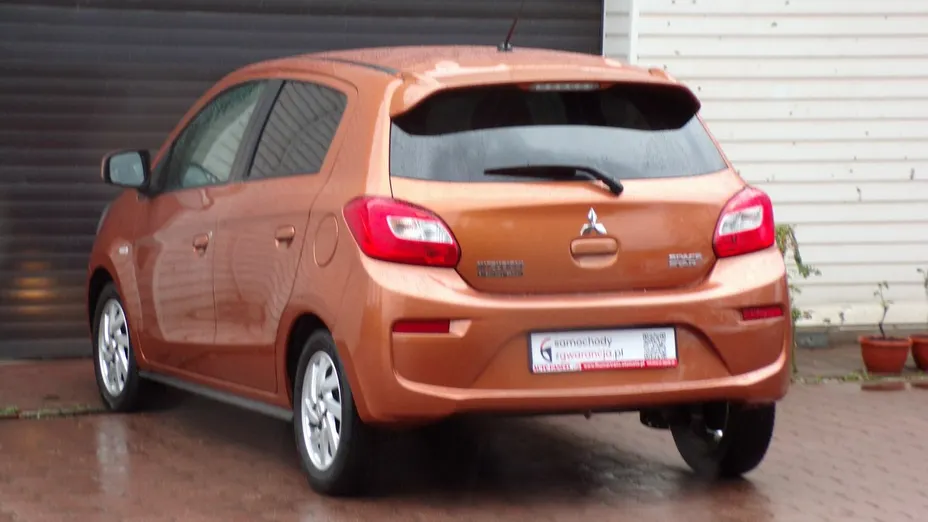 MITSUBISHI Space Star -