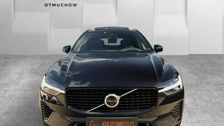 VOLVO XC60 -