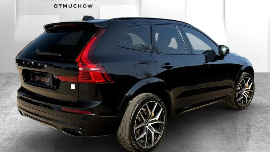 VOLVO XC60 -