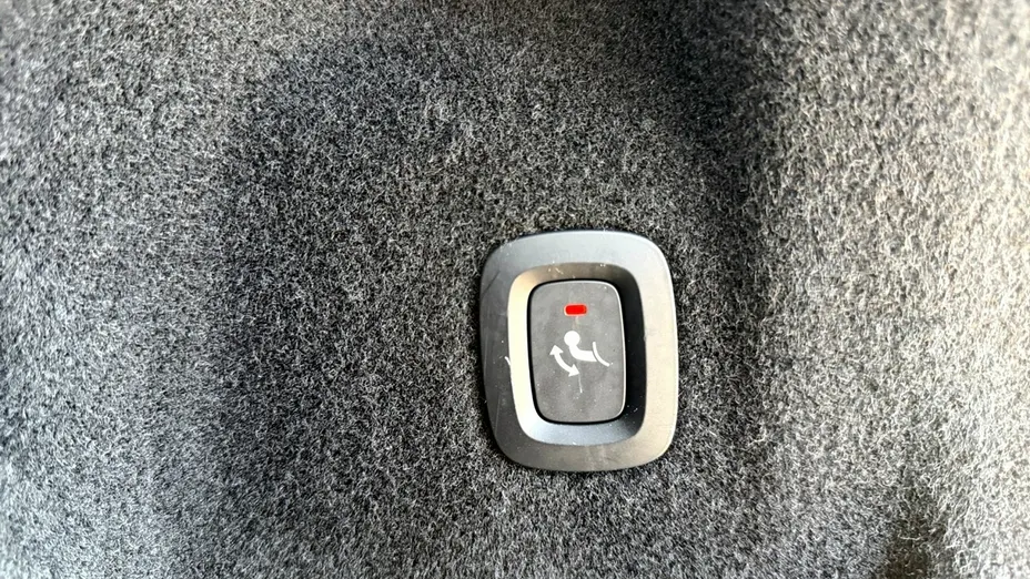 VOLVO XC60 -