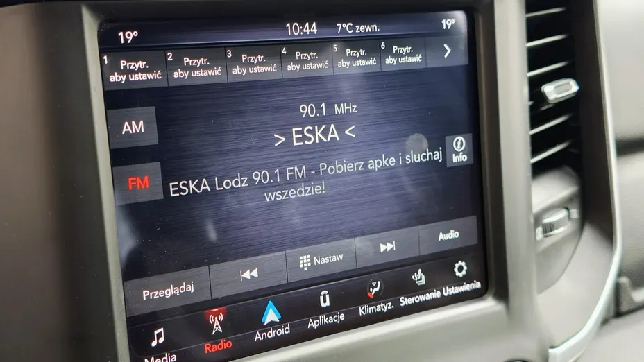 RAM 1500 -