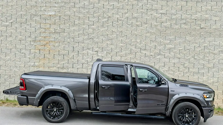 RAM 1500 -