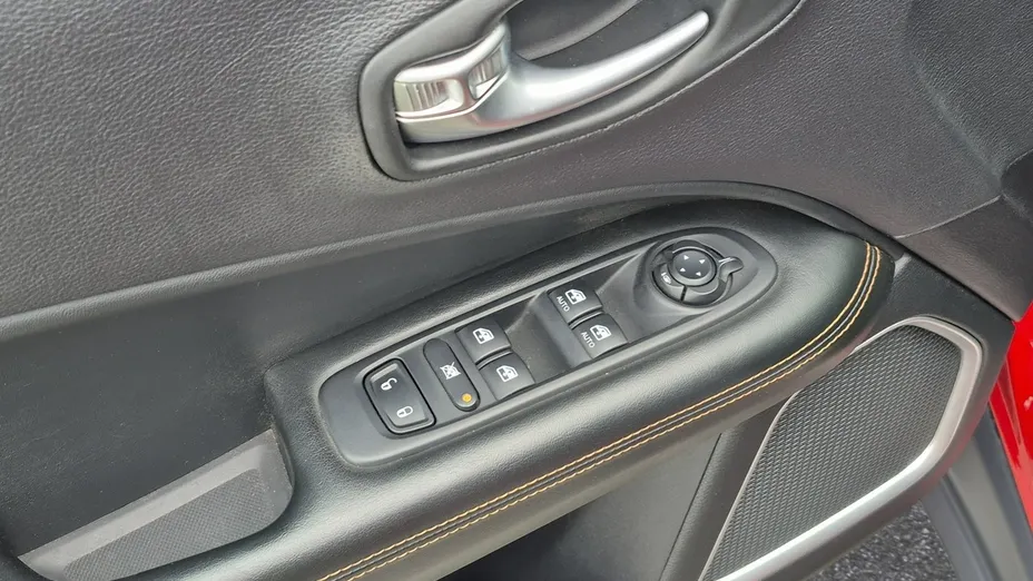 JEEP Compass -