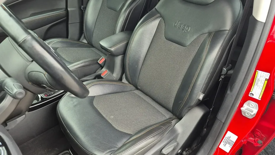 JEEP Compass -