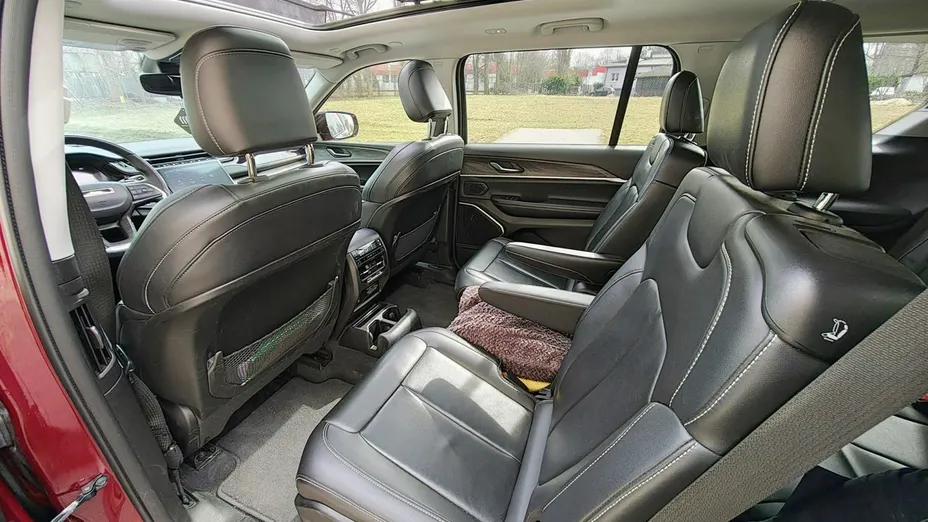 JEEP Grand Cherokee -
