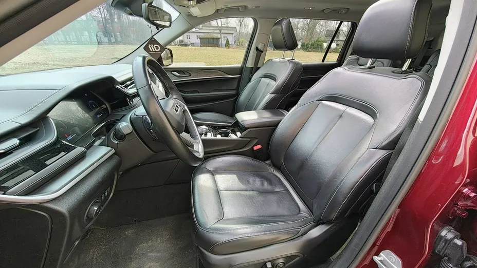 JEEP Grand Cherokee -