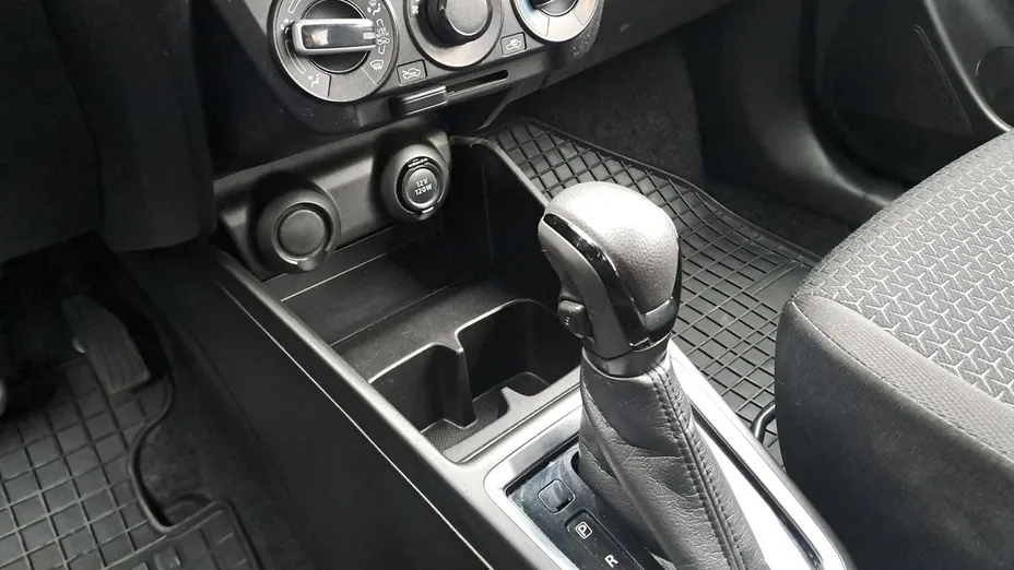 SUZUKI Swift -