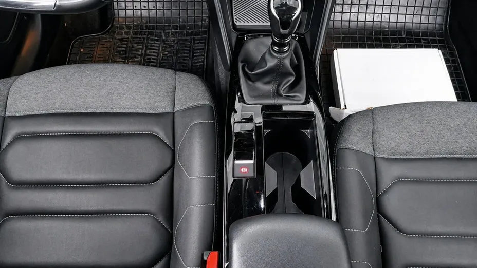 CITROEN C4 -