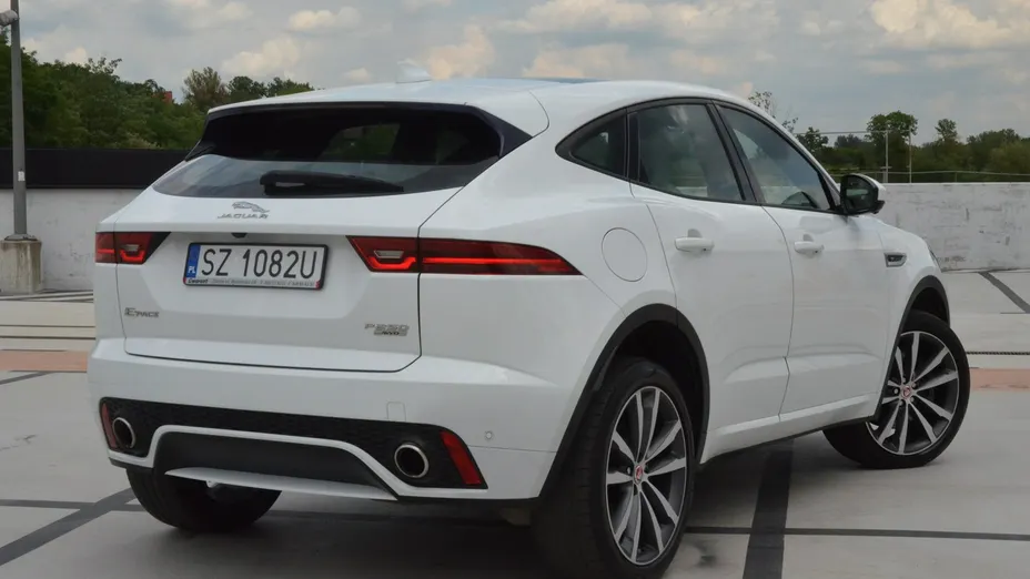 JAGUAR E-Pace -