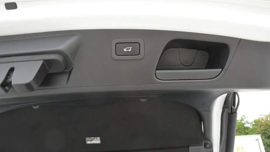 JAGUAR E-Pace -