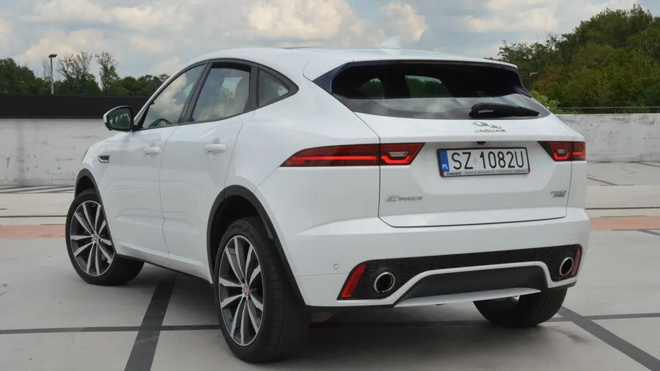 JAGUAR E-Pace -