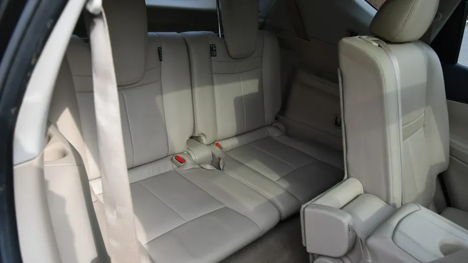 NISSAN X-Trail -