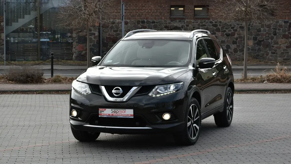 NISSAN X-Trail -