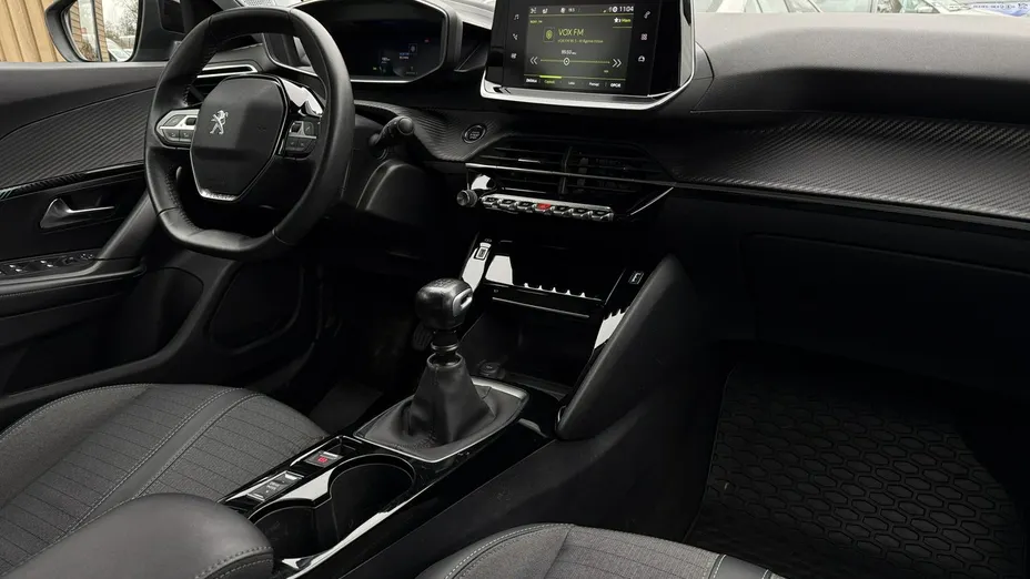 PEUGEOT 2008 -