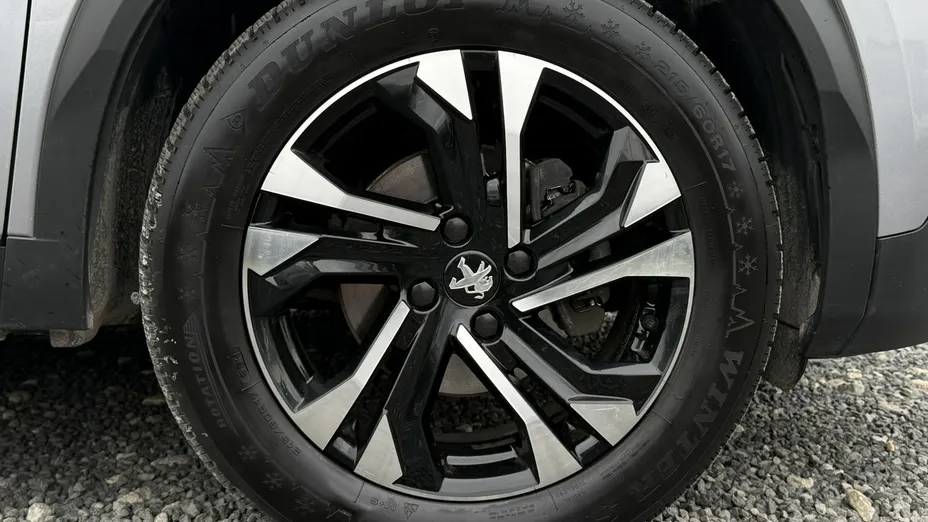 PEUGEOT 2008 -