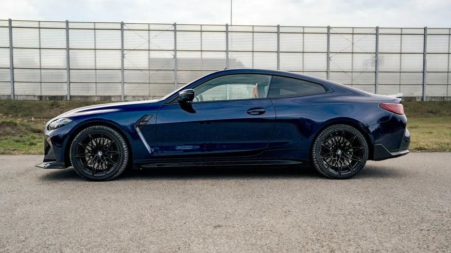 BMW M4 -