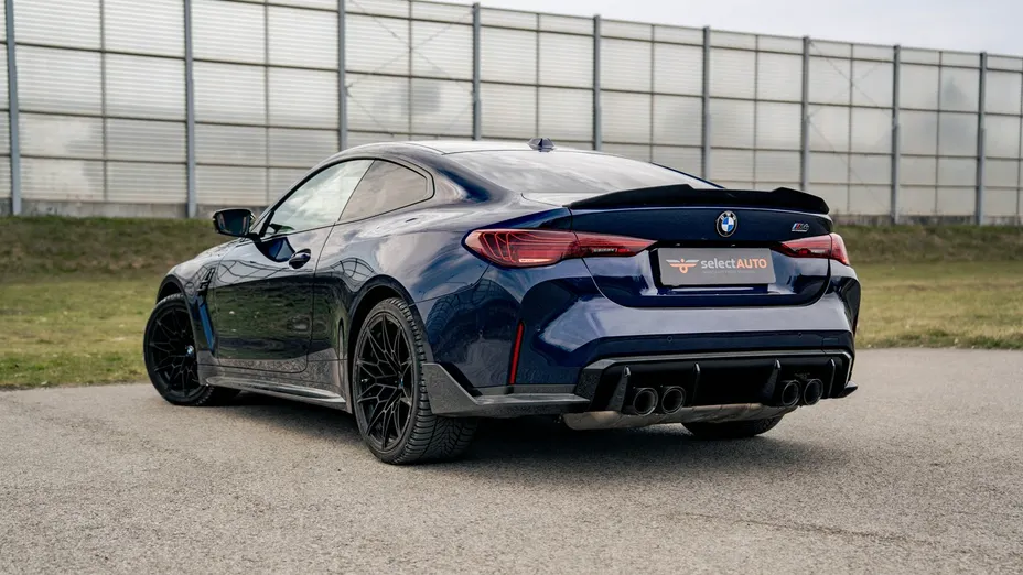 BMW M4 -