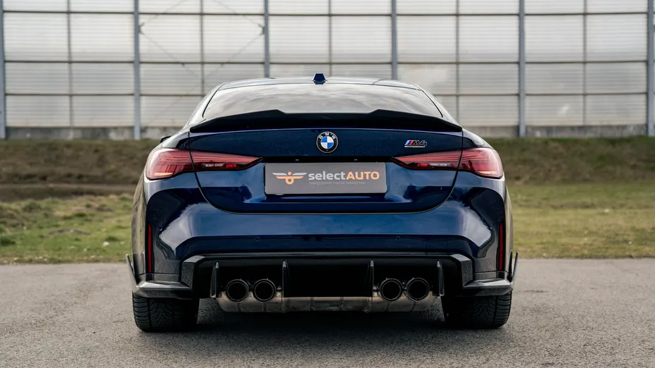 BMW M4 -