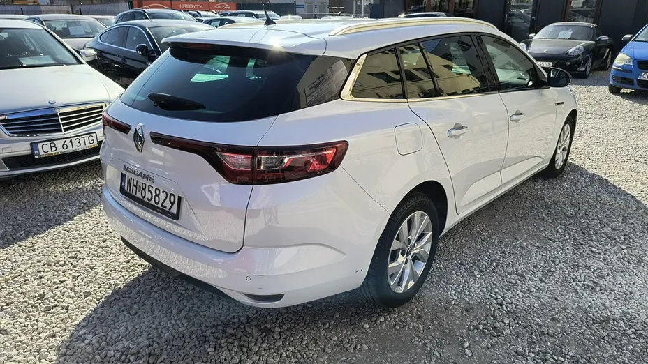 RENAULT Megane -