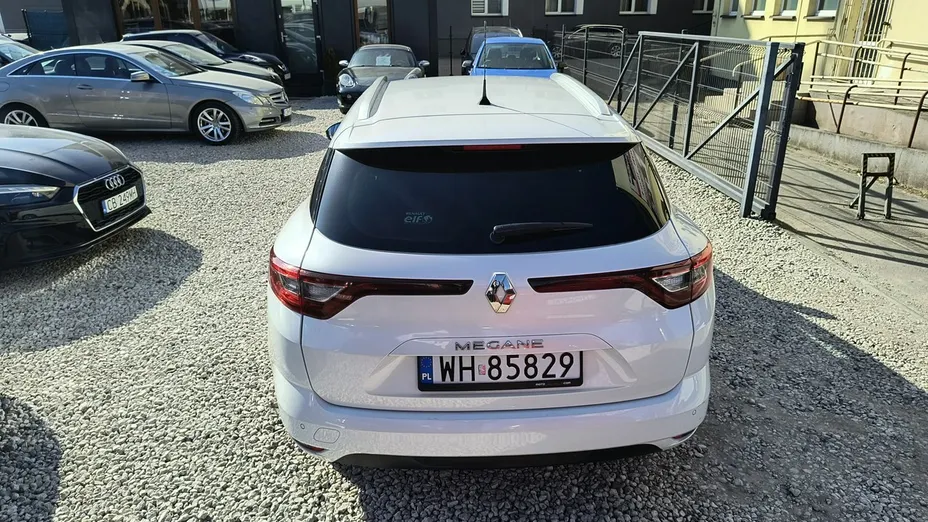 RENAULT Megane -