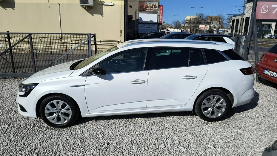 RENAULT Megane -