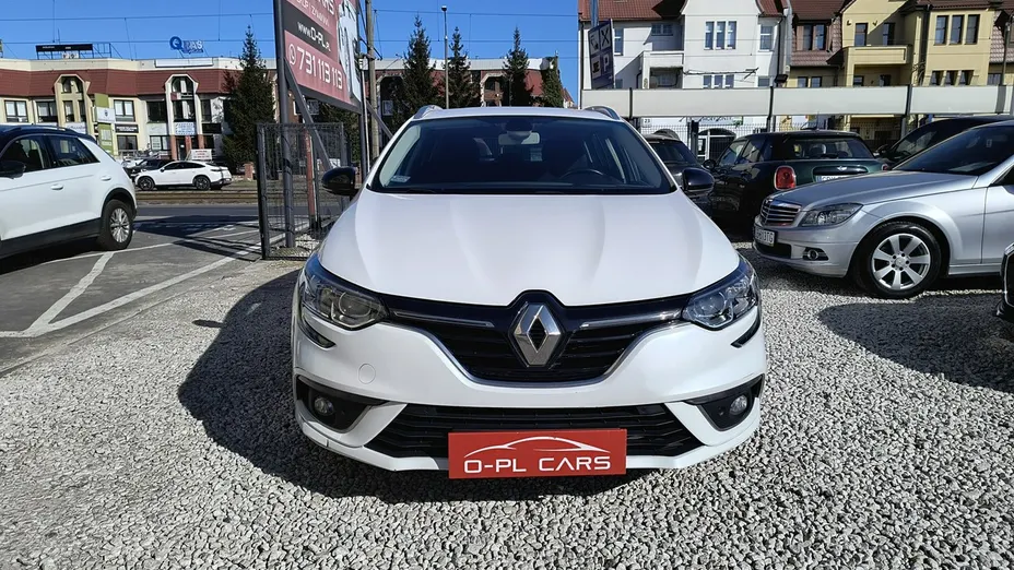 RENAULT Megane -