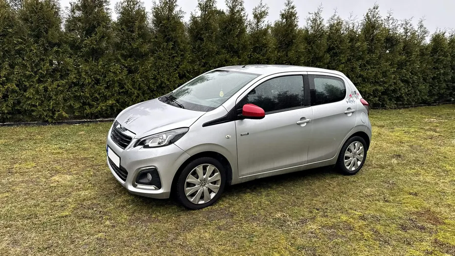 PEUGEOT 108 -