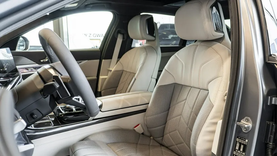 BMW Seria 7 -