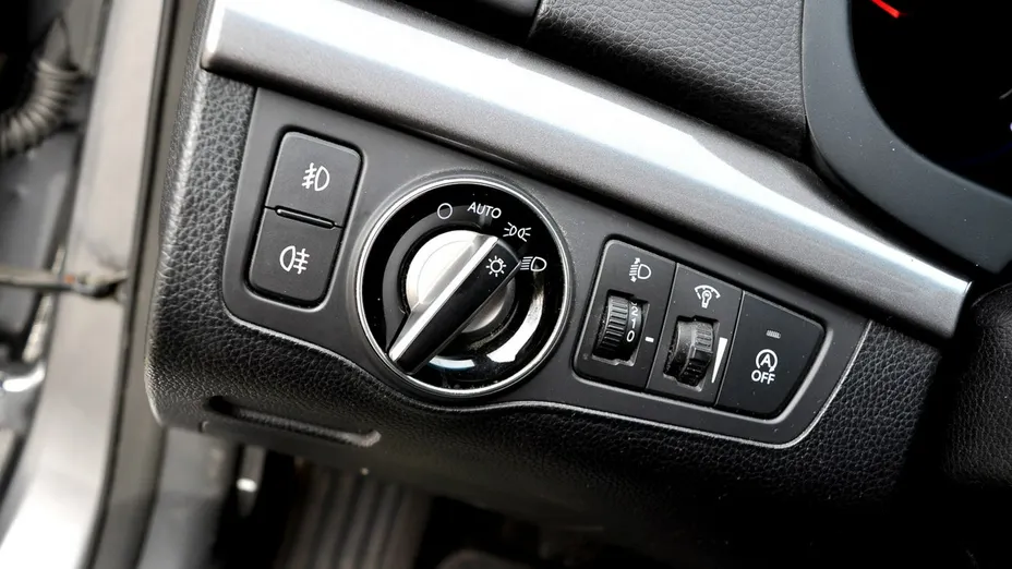 HYUNDAI i40 -