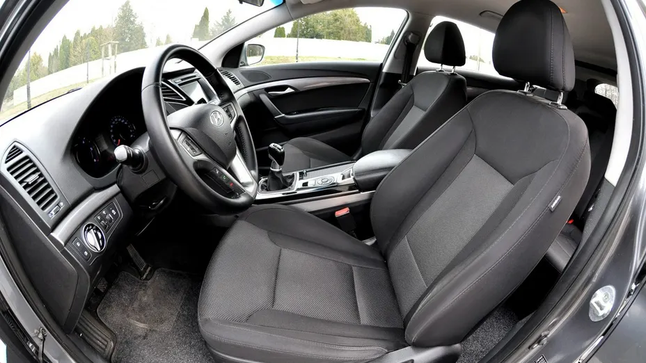 HYUNDAI i40 -