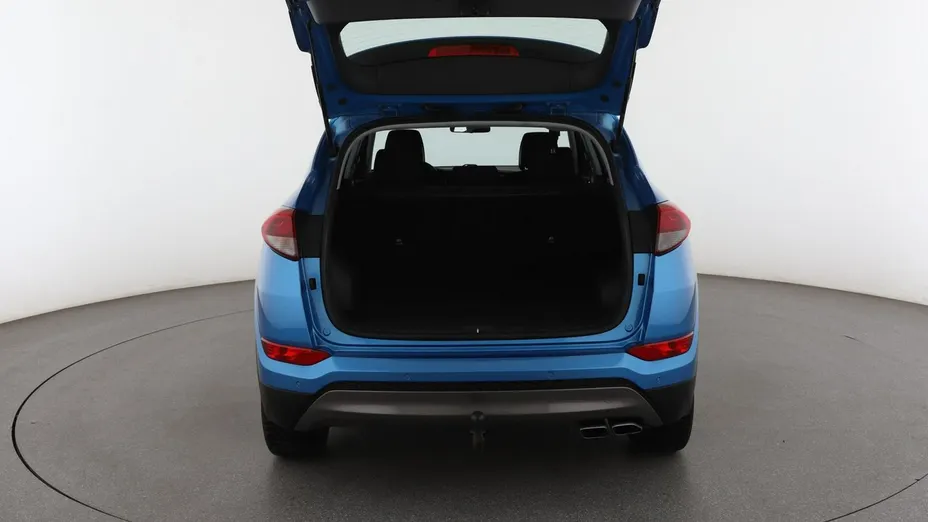 HYUNDAI Tucson -