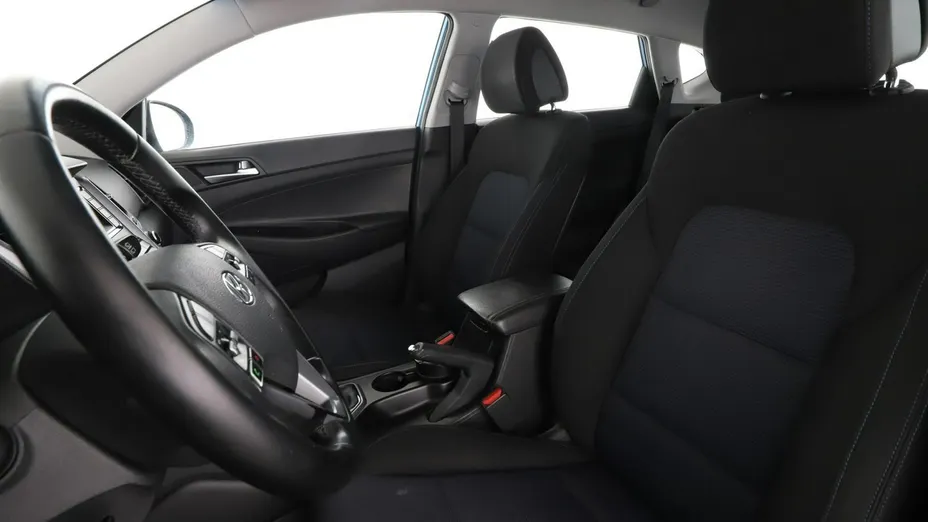 HYUNDAI Tucson -
