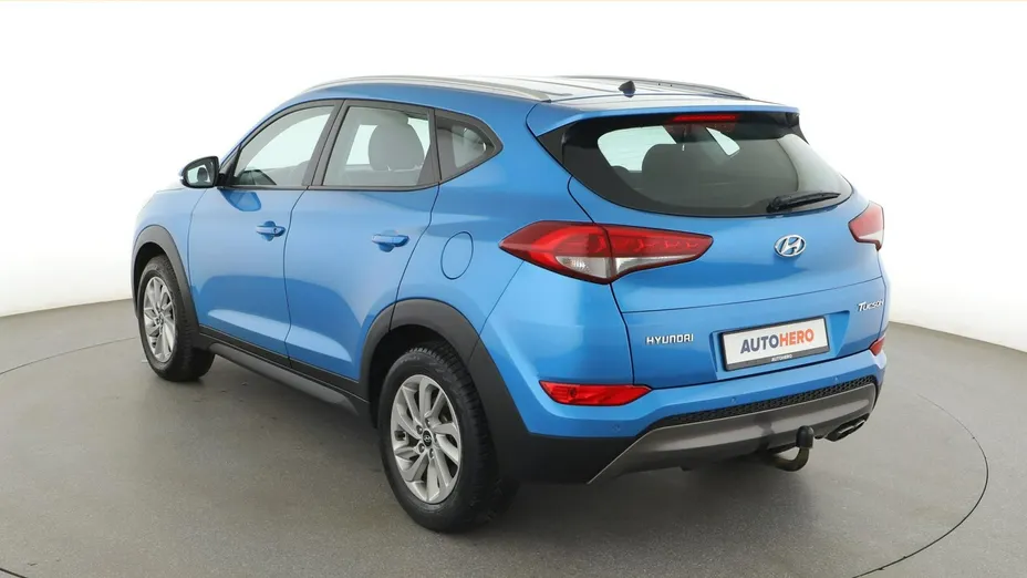 HYUNDAI Tucson -