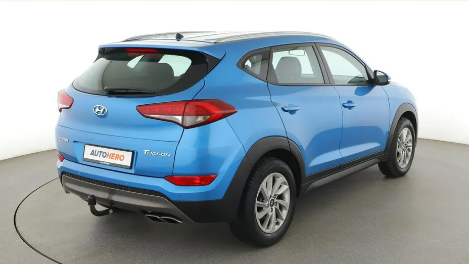HYUNDAI Tucson -
