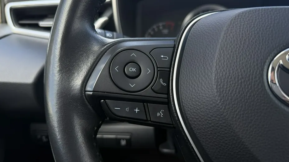 TOYOTA Corolla -
