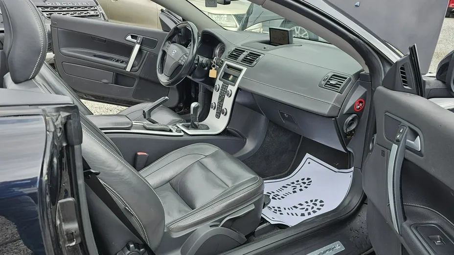 VOLVO C70 -