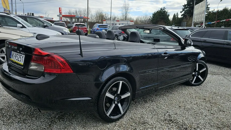 VOLVO C70 -