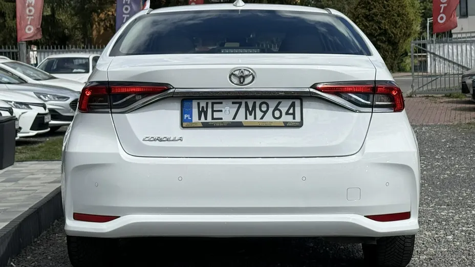 TOYOTA Corolla -
