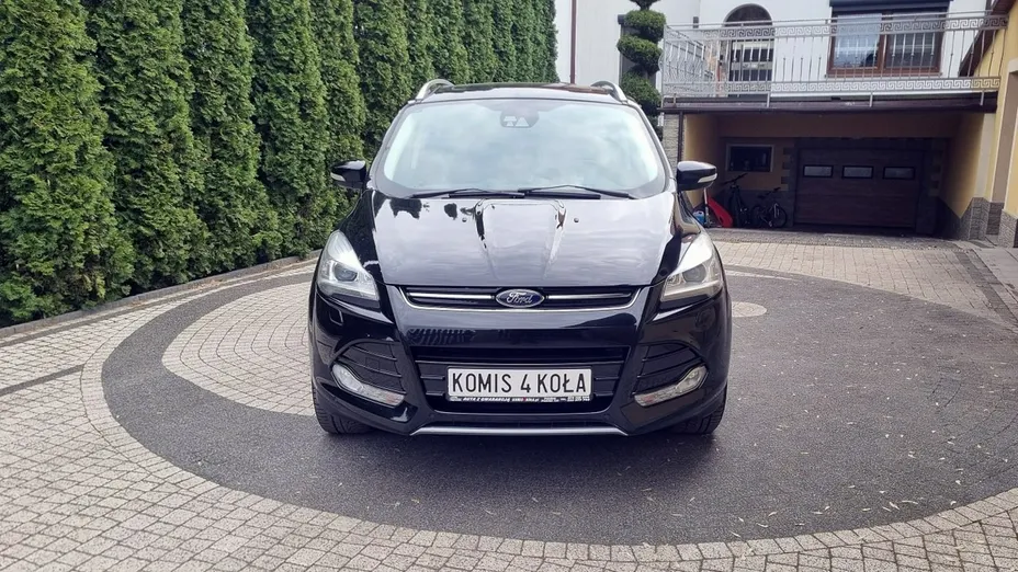 FORD Kuga -