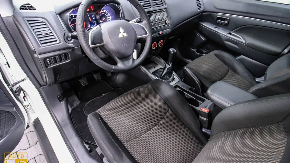 MITSUBISHI ASX -