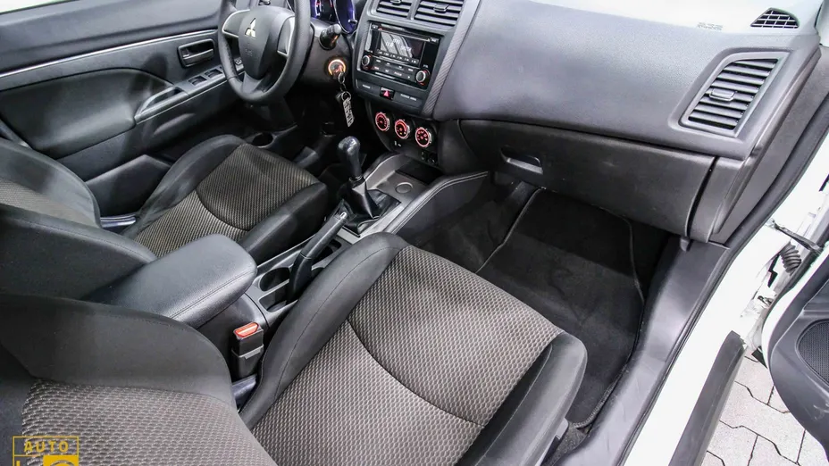 MITSUBISHI ASX -