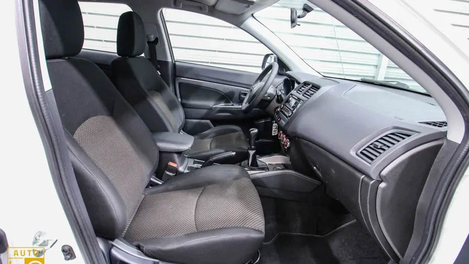 MITSUBISHI ASX -