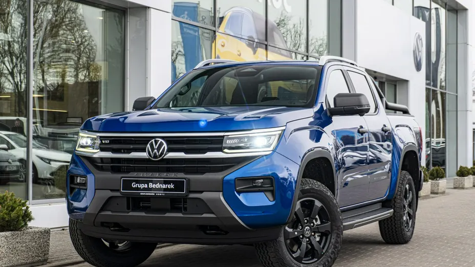 VOLKSWAGEN Amarok -