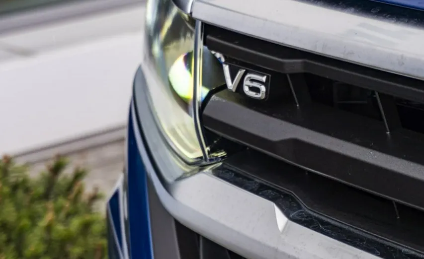 VOLKSWAGEN Amarok -